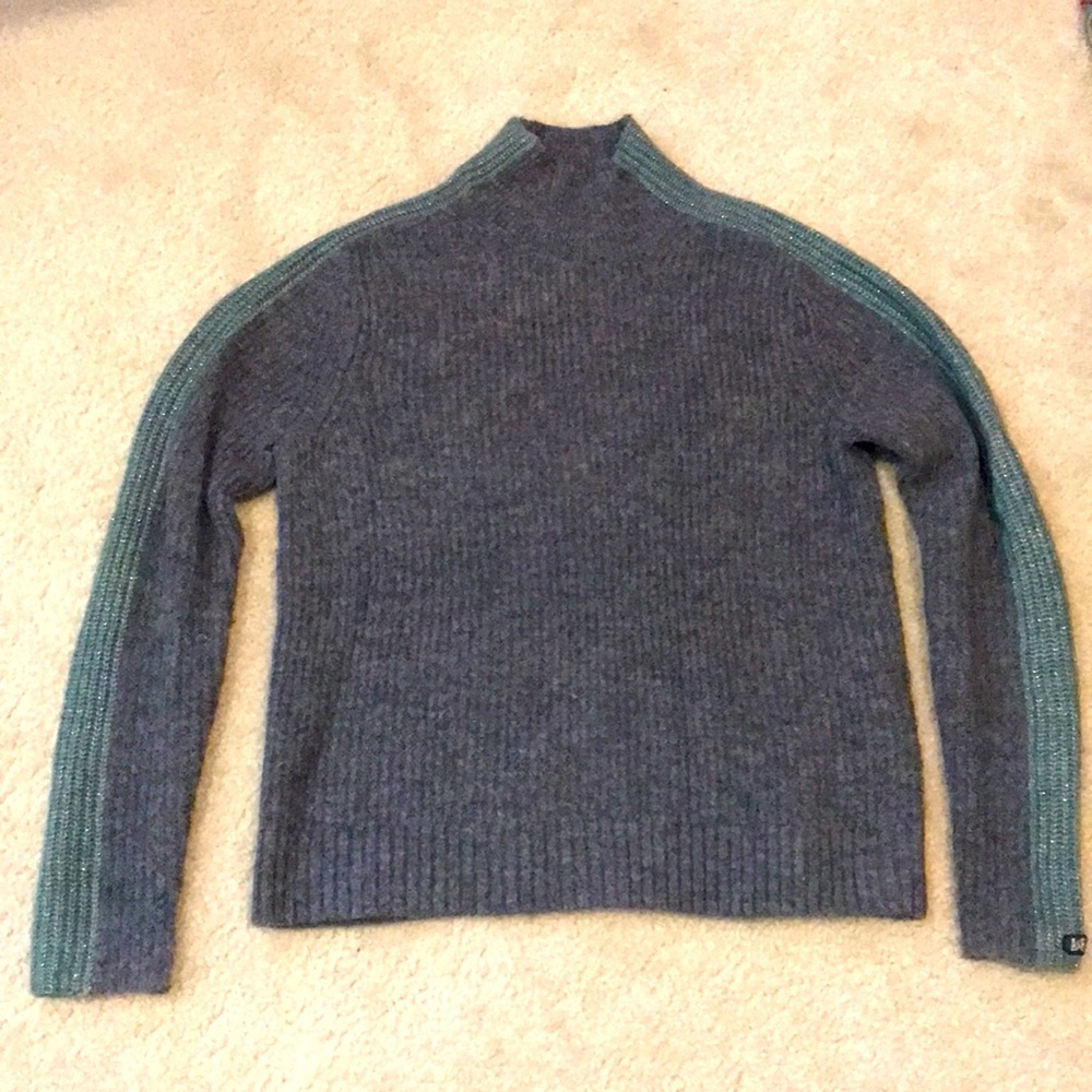 Abercrombie & Fitch Sweater